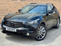 INFINITI QX70