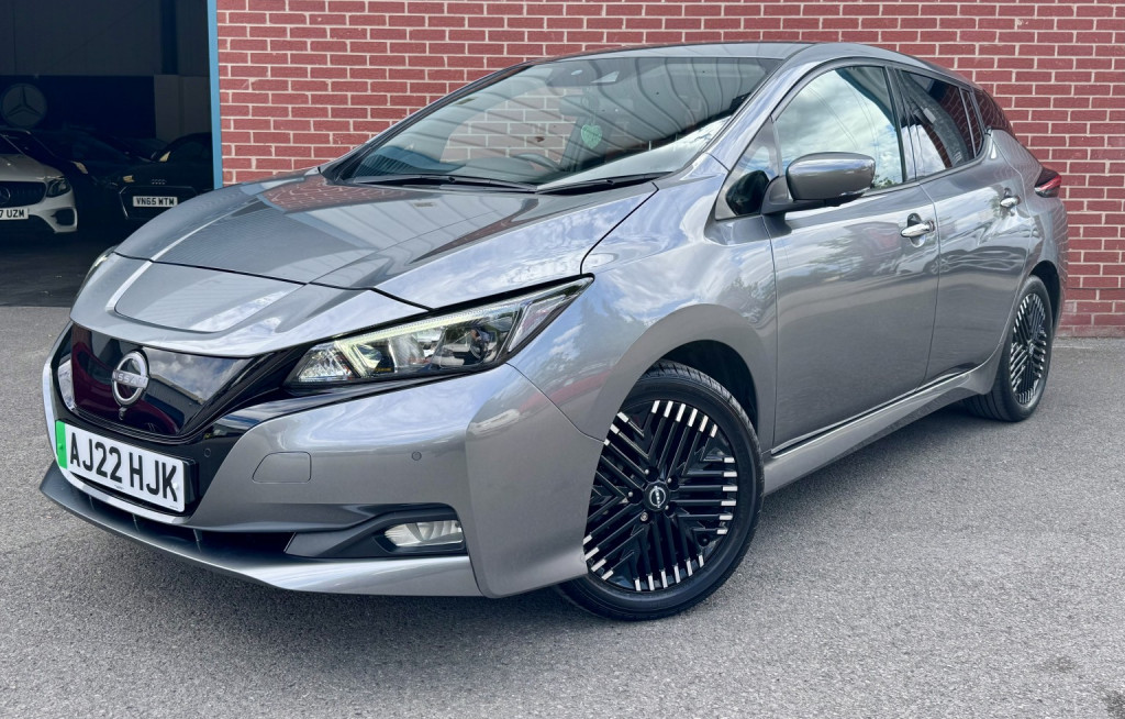 2022 Nissan LEAF
